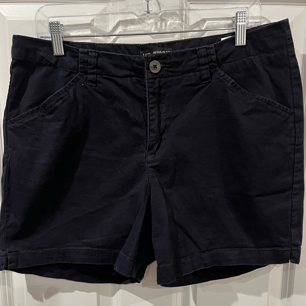 Lee Mid Rise Regular Fit Black Shorts Size 12